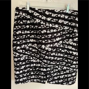 Pencil Skirt  White House Black Market Tiered Floral Pencil Skirt